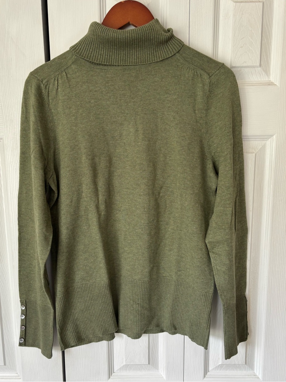 Denver Hayes Green Turtle Neck Sweater Size Large
